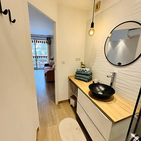 Appartement 150m De La Plage, équipé Saint-Raphaël